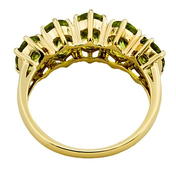 9ct Gold Peridot 5 Stone Ring size O